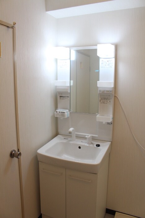 物件内観写真7　(洗面)