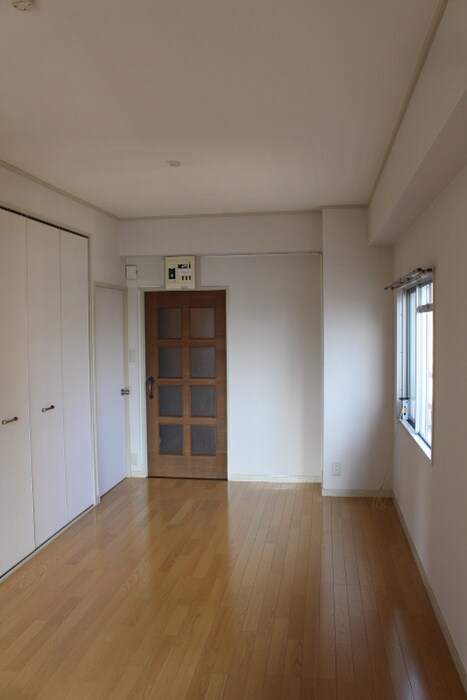 物件内観写真15　(廊下)