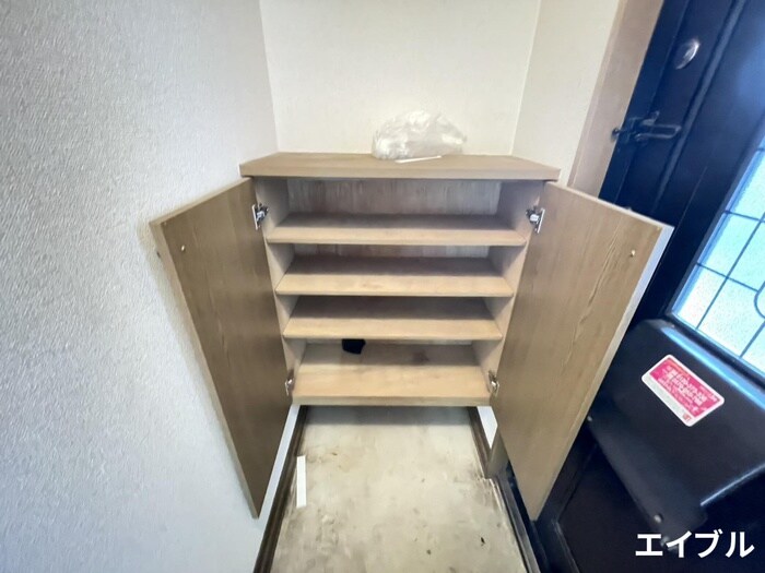 物件内観写真12　(靴箱)