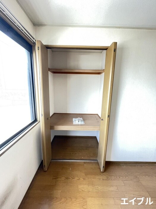 物件内観写真13　(収納)