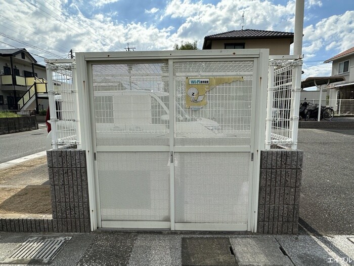 物件外観写真4　(建物設備)