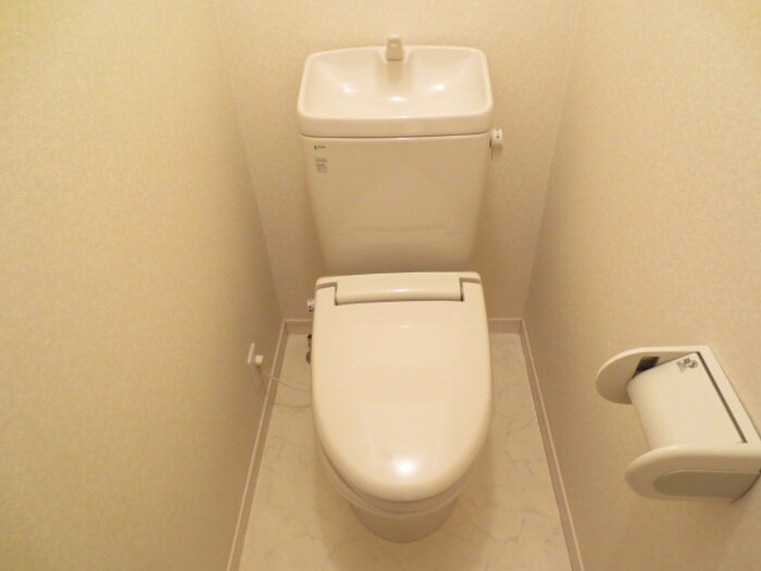 物件内観写真11　(トイレ)