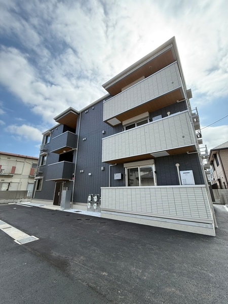 D-ROOM三萩野外観写真