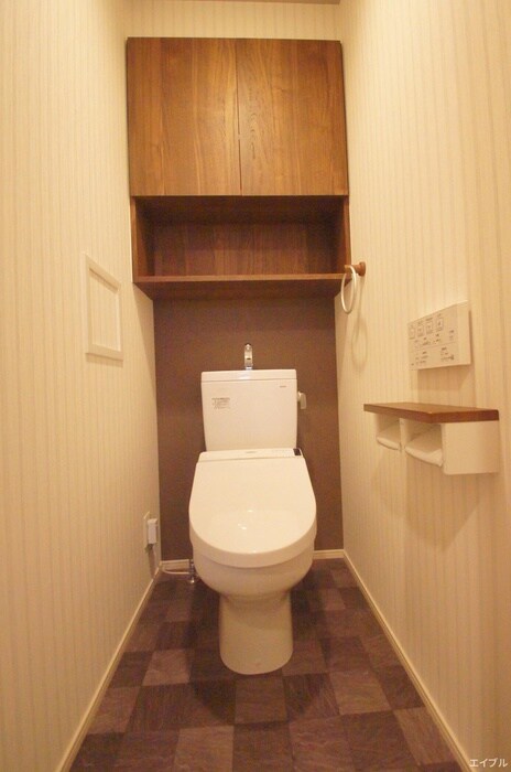 物件内観写真14　(トイレ)