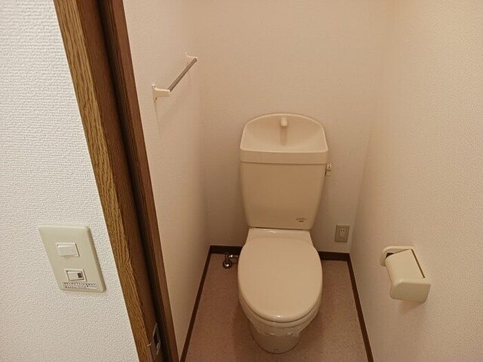 物件内観写真10　(トイレ)