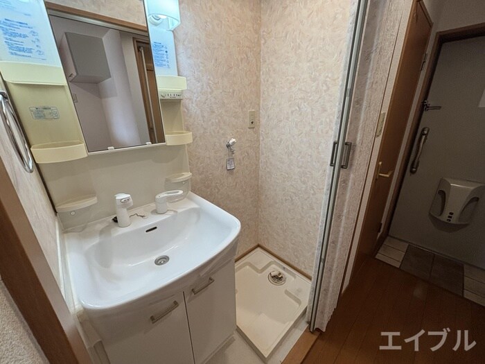 物件内観写真11　(洗面)