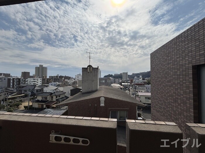 物件内観写真14　(室内からの展望)