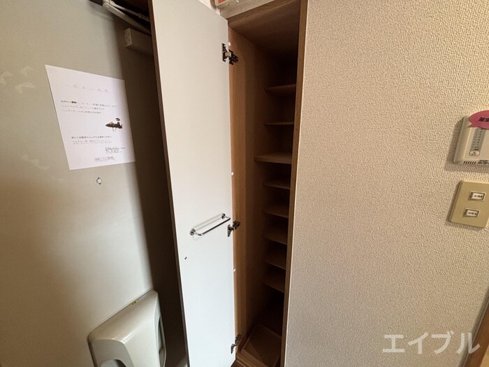 物件内観写真16　(靴箱)