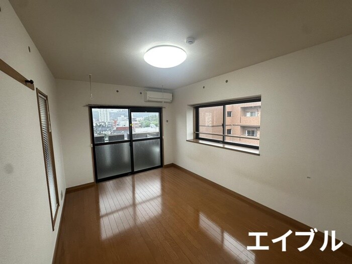 物件内観写真18　(居室)