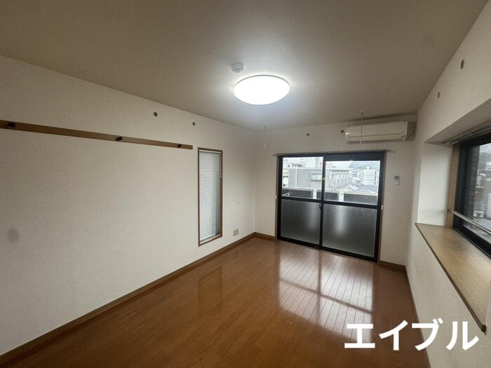 物件内観写真19　(居室)