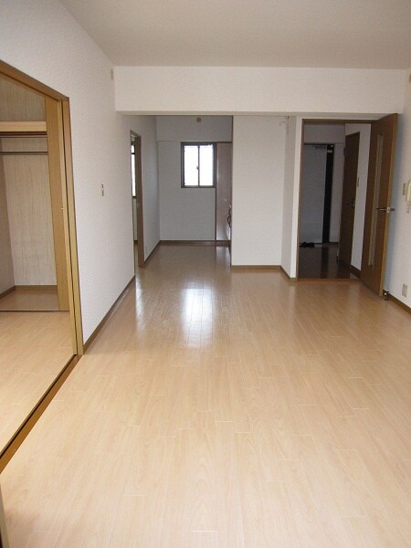 物件内観写真7　(居室)