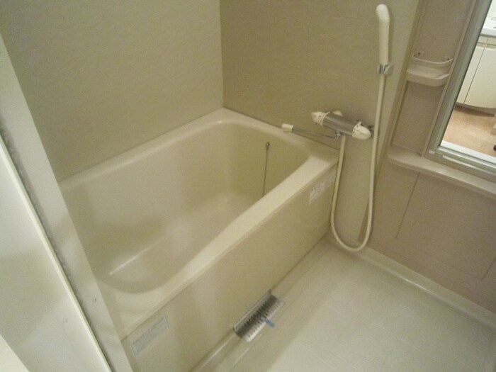 物件内観写真9　(バス／シャワールーム等)