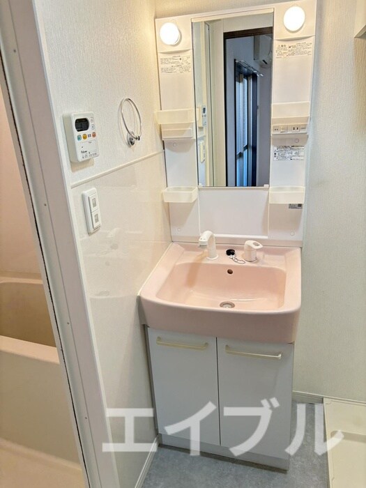 物件内観写真11　(洗面)