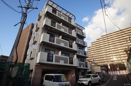プレクラスニー和白外観写真