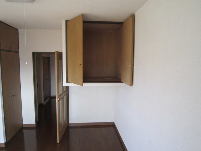 物件内観写真16　(収納)