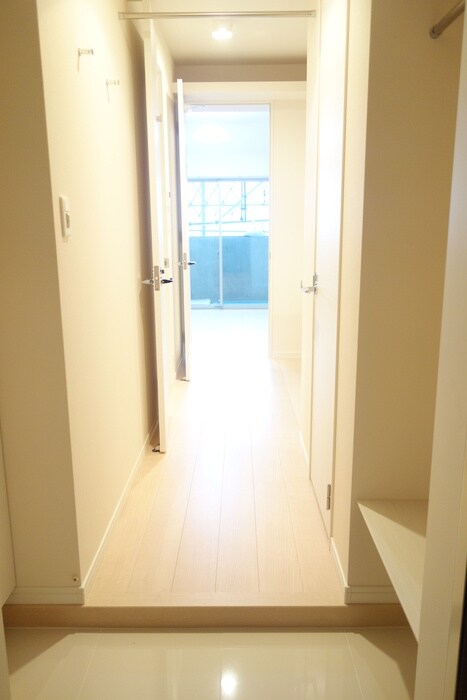 物件内観写真15　(廊下)