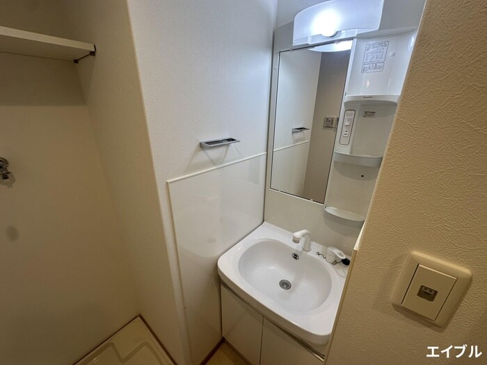 物件内観写真11　(洗面)