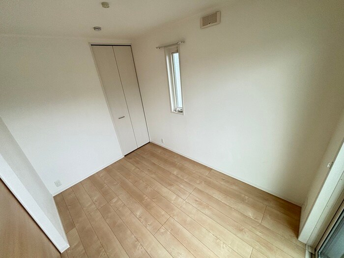 物件内観写真6　(居室)