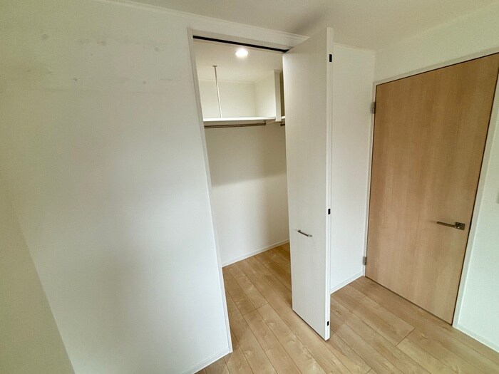 物件内観写真8　(収納)