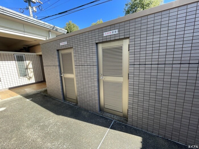 物件外観写真4　(建物設備)