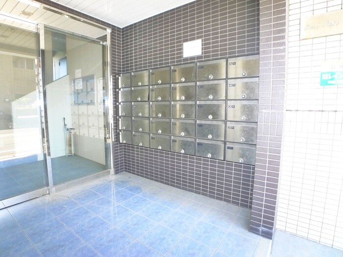 物件外観写真3　(建物設備)