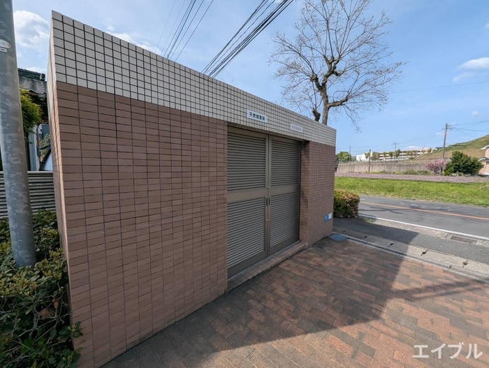 物件外観写真6　(建物設備)