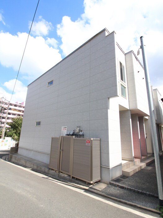 物件外観写真2　(外観写真)