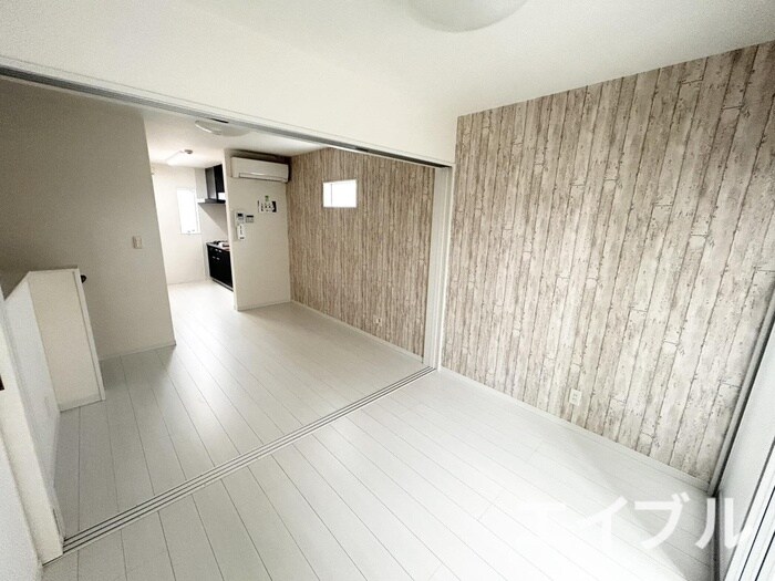 物件内観写真19　(居室)