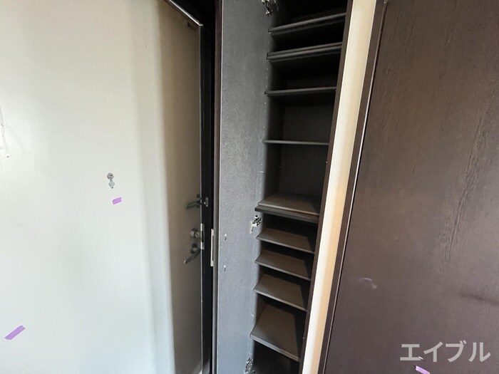 物件内観写真18　(靴箱)