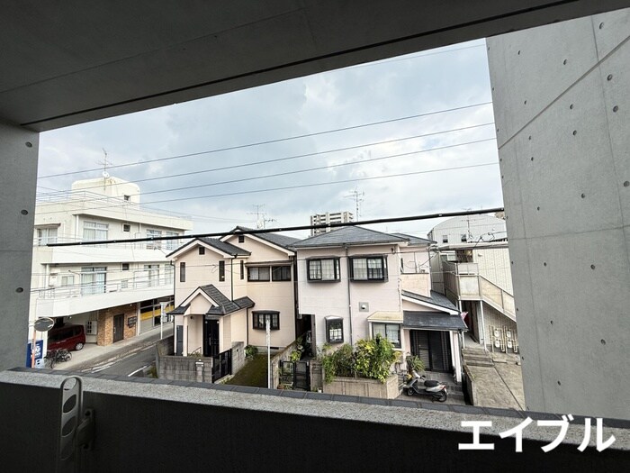 物件内観写真16　(室内からの展望)