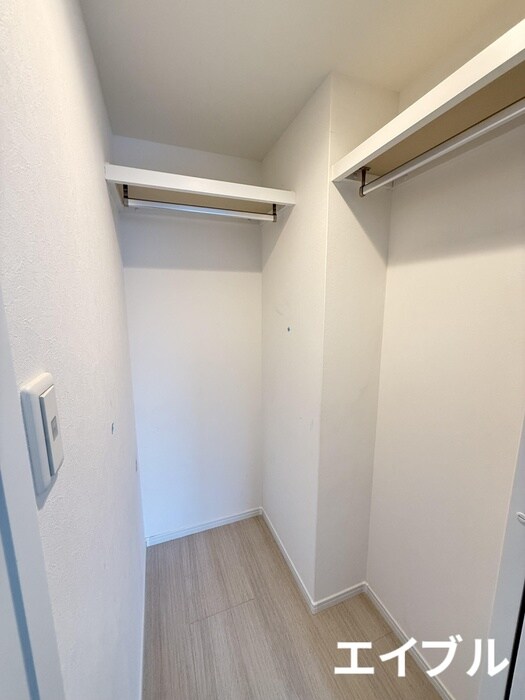 物件内観写真17　(収納)