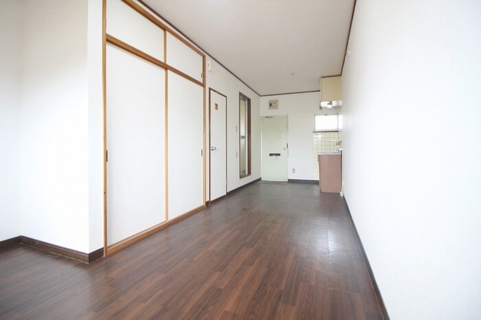 物件内観写真7　(居室)