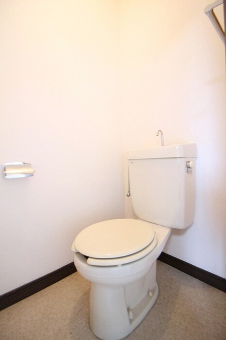 物件内観写真13　(トイレ)