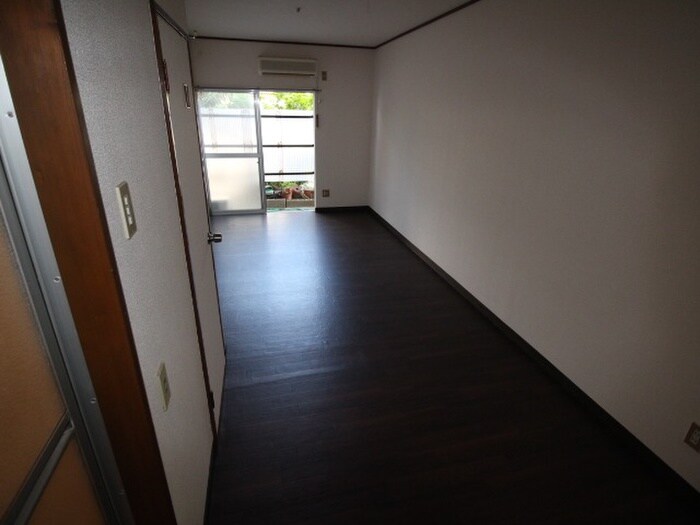 物件内観写真17　(居室)