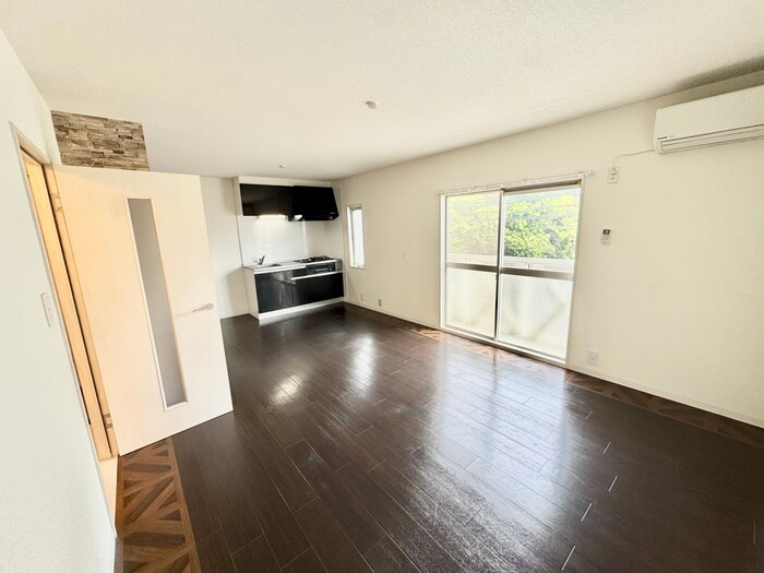 物件内観写真6　(居室)