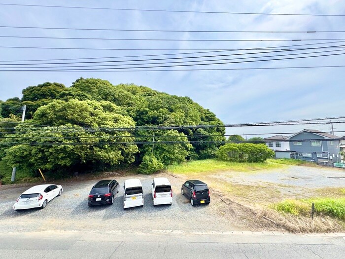 物件内観写真15　(室内からの展望)