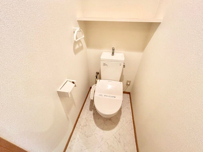物件内観写真9　(トイレ)