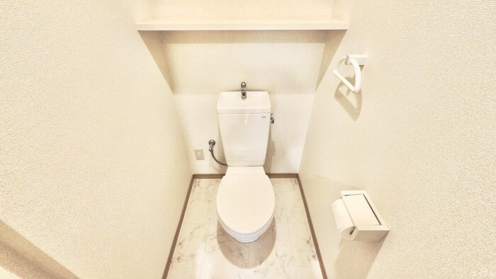 物件内観写真9　(トイレ)