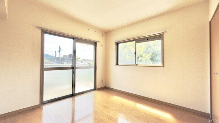 物件内観写真18　(居室)