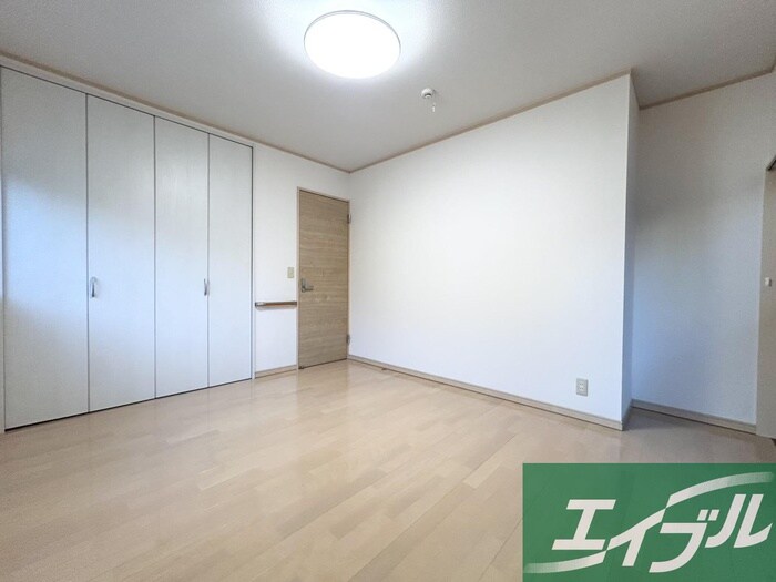 物件内観写真9　(居室)