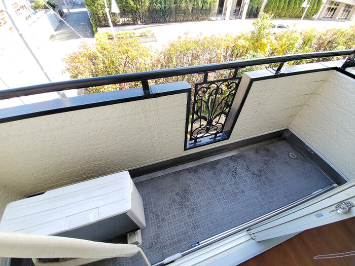 物件内観写真13　(ベランダ・バルコニー)