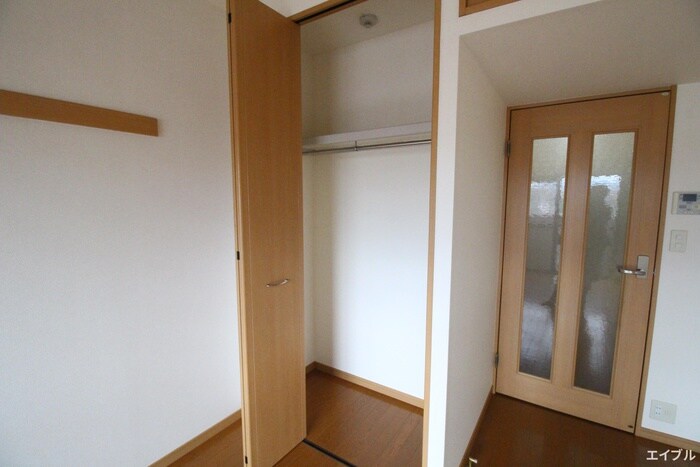 物件内観写真12　(収納)