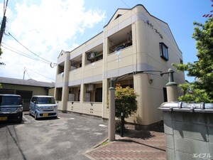 サンコート麦野外観写真