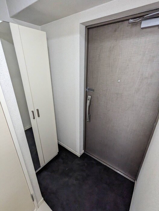 物件内観写真10　(玄関)