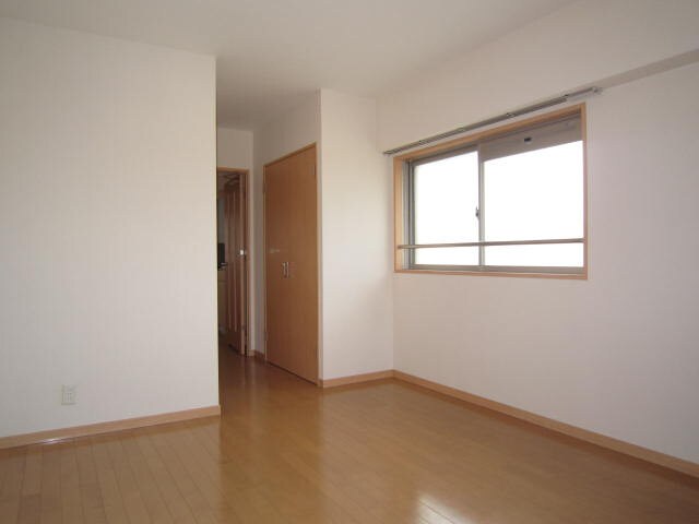 物件内観写真12　(居室)