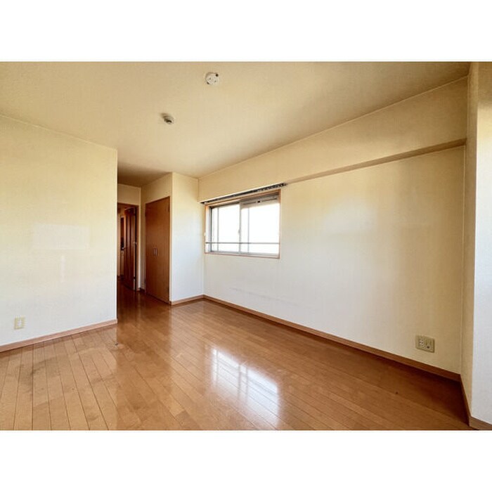 物件内観写真15　(居室)