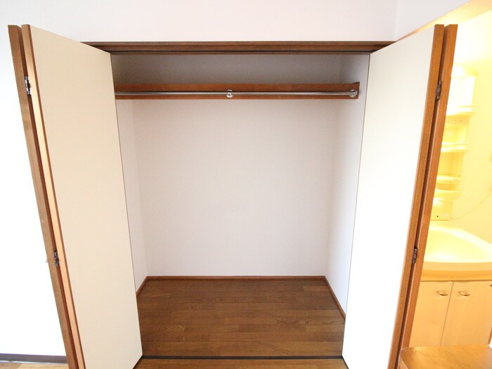 物件内観写真8　(収納)