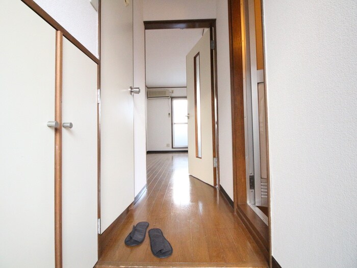 物件内観写真15　(廊下)