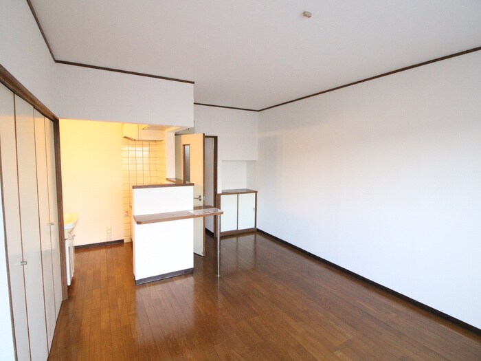 物件内観写真18　(居室)