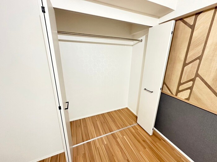 物件内観写真12　(収納)